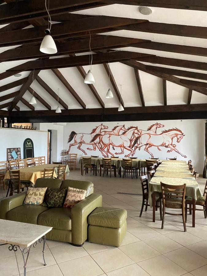Country Club La Mesteceni Sebeş Esterno foto